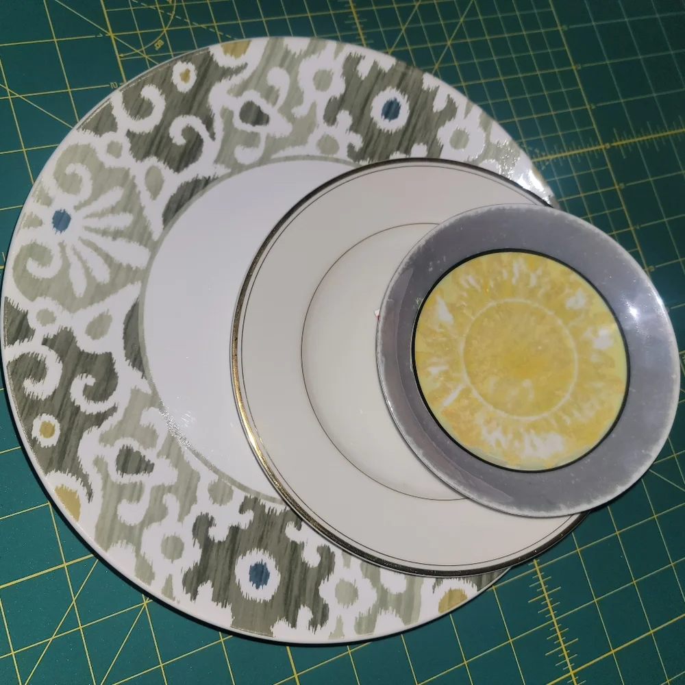 Custom place setting. - Picture 3 of 9
